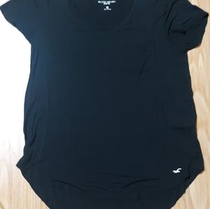 Women's Hollister Tee / Must Have Collection  Size